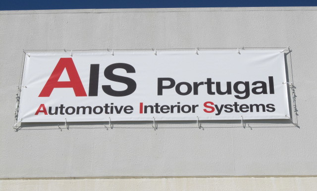 Trabalhadores há vários anos na AIS passam a efectivos da Randstad