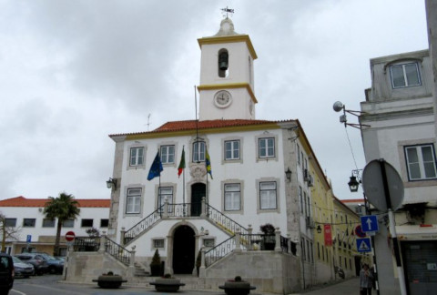pacos concelho almada