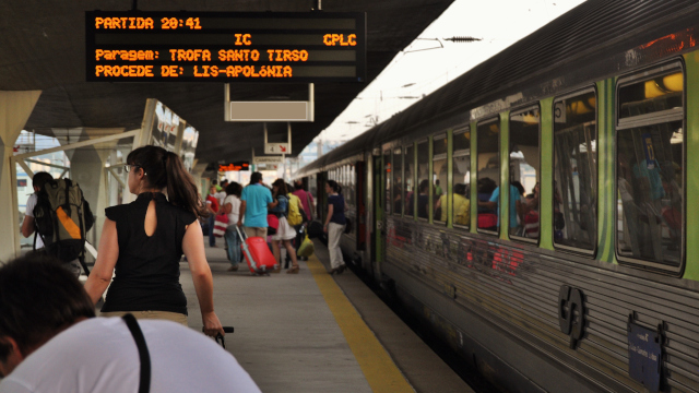 Intercidades train at Porto 2012